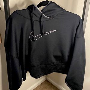 Nike Therma Crop Hoodie